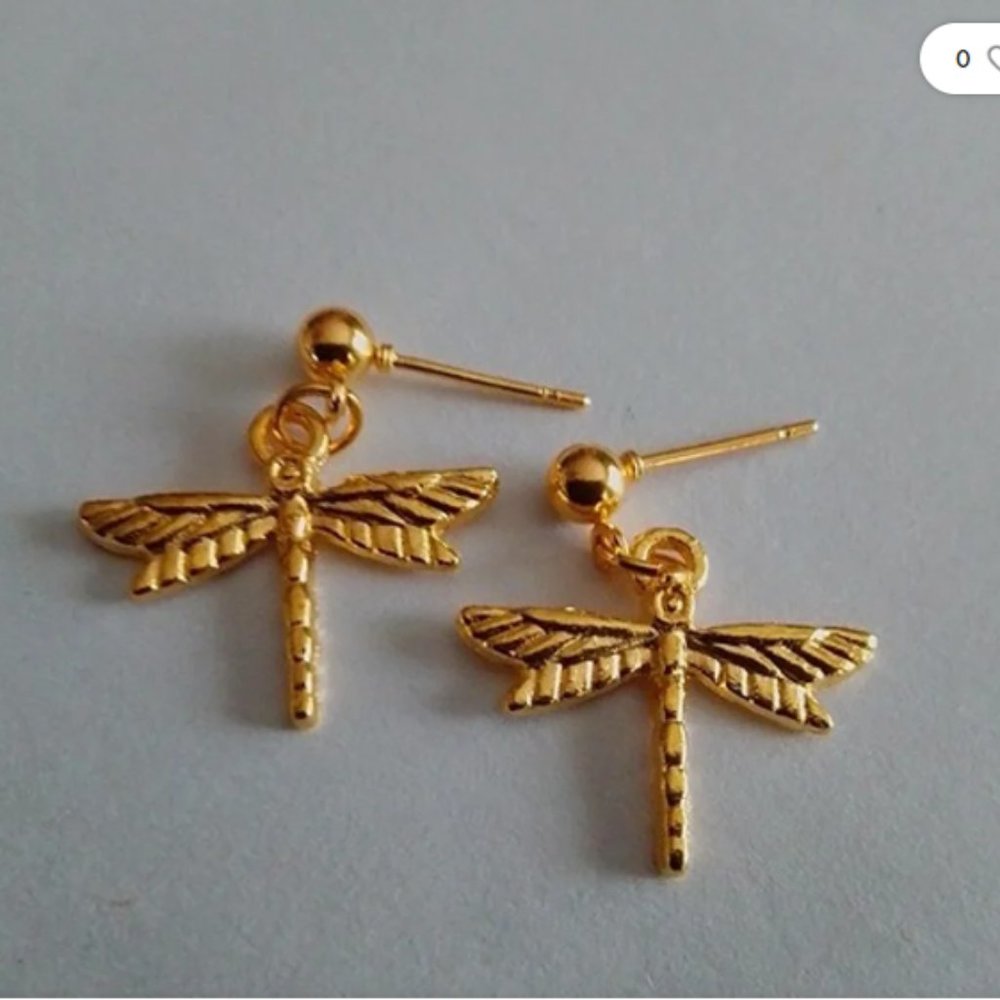 BEAUTIFUL GOLDEN DRAGONFLY EARRINGS